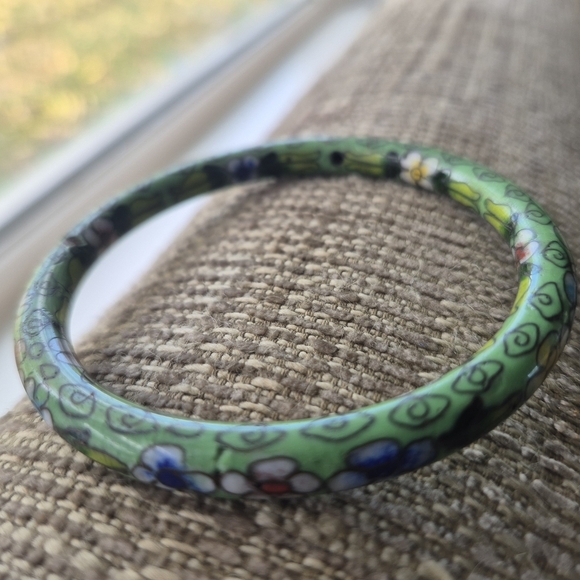 Jewelry - Floral Green Bangle Bracelet
